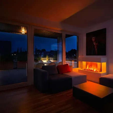 Penthouse@the Sea Шарбойц