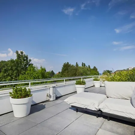 Penthouse@the Sea Апартаменты Шарбойц